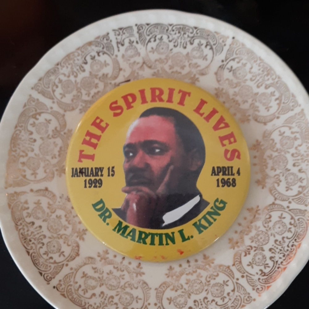 Rare vintage button